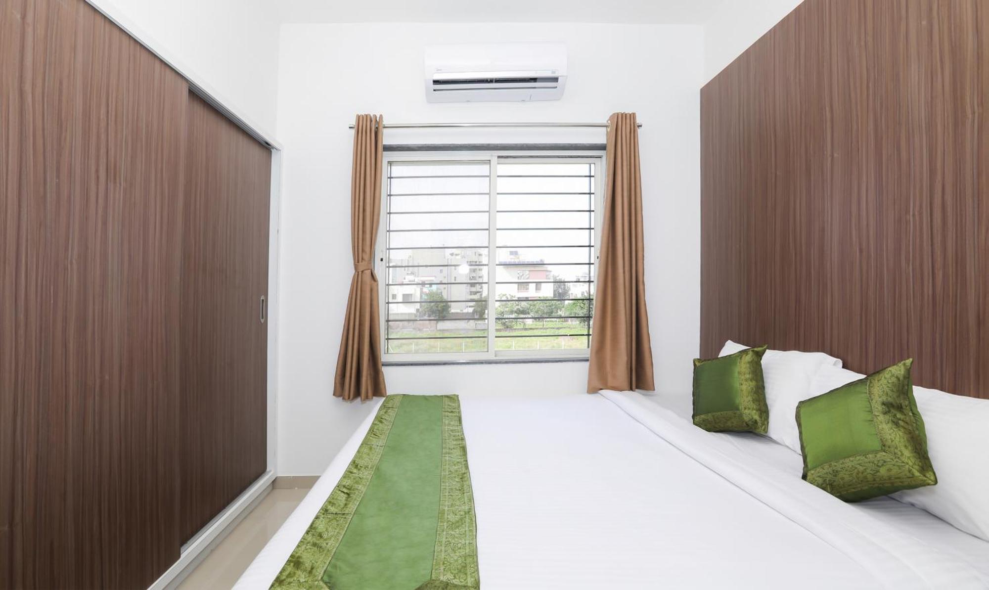 Treebo Sapphire Studio Nashik Luaran gambar