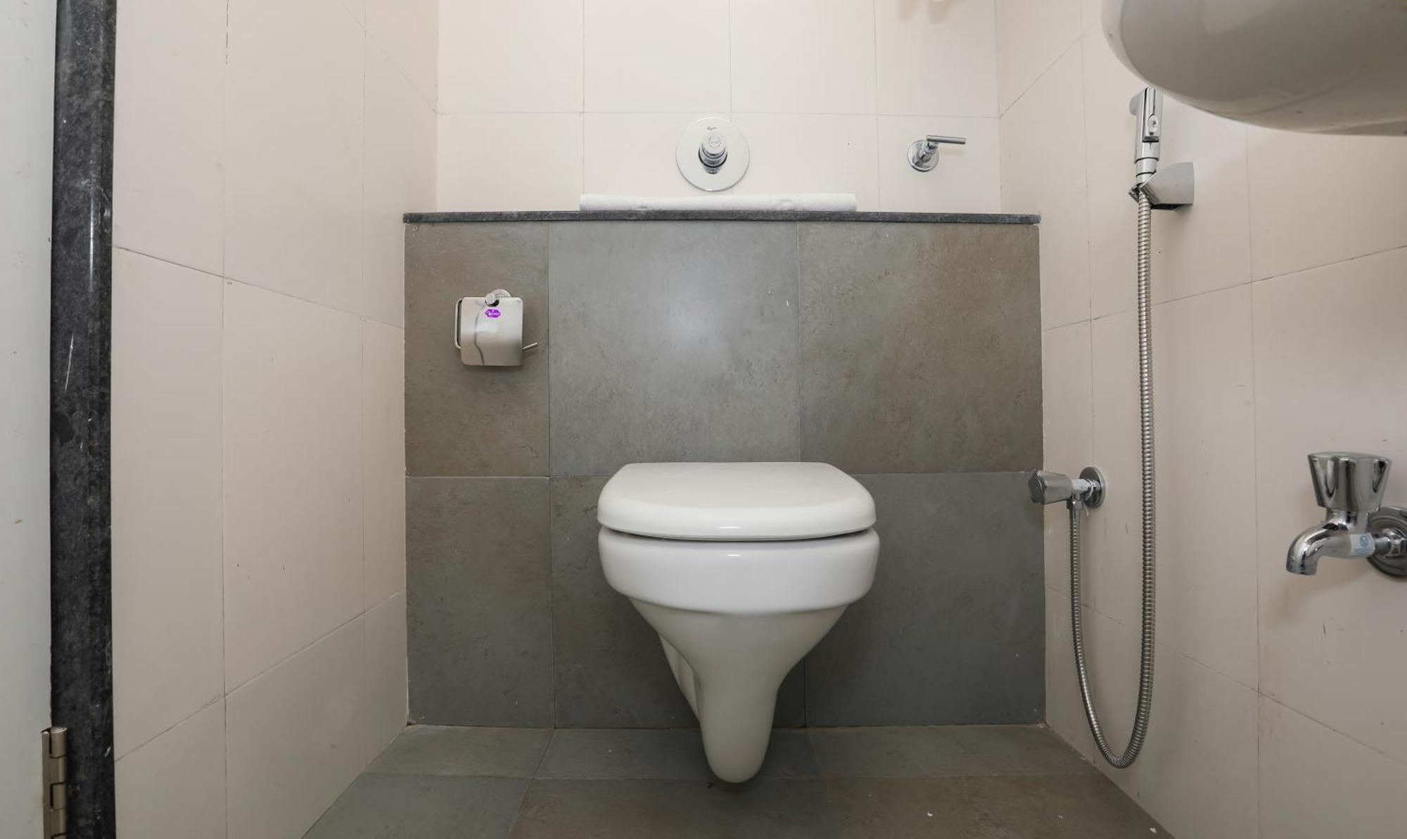 Treebo Sapphire Studio Nashik Luaran gambar